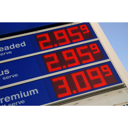 UK petrol prices at fuel station